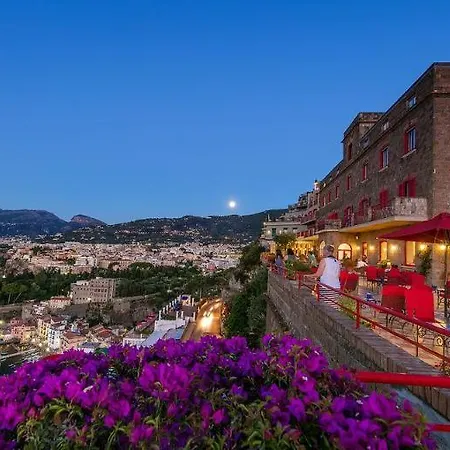 Minerva Hotel