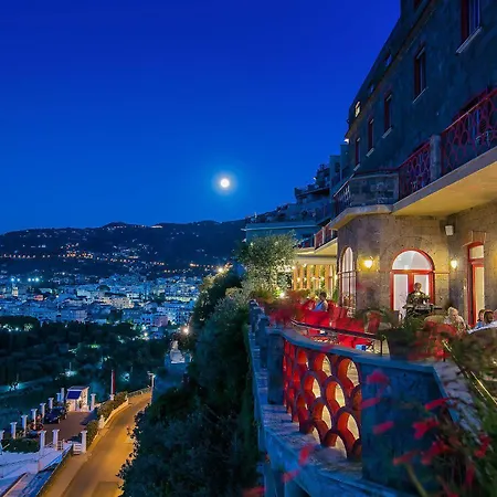 Hotel Minerva 4*