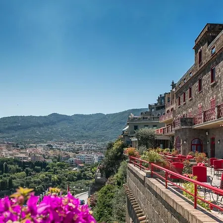 Minerva Hotel